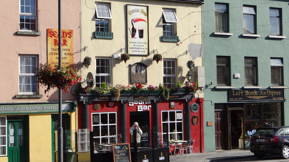 Mediaeval Mythbusting Blog #25: Sean’s Bar
